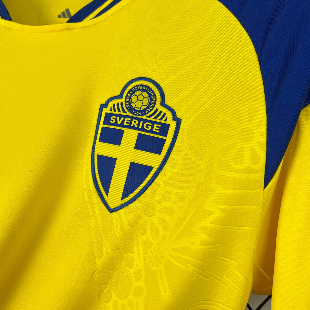 SWEDEN 2026/27 WORLD CUP HOME JERSEY - MEN'S