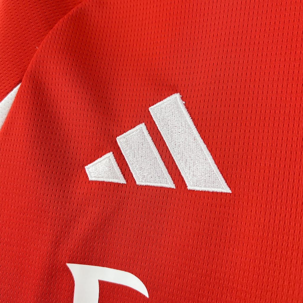 SL Benfica Home Jersey 25/26 - Men's